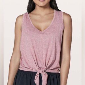 Lululemon Knot Gonna Fly Tank
Heathered Figue SZ M (8-10)